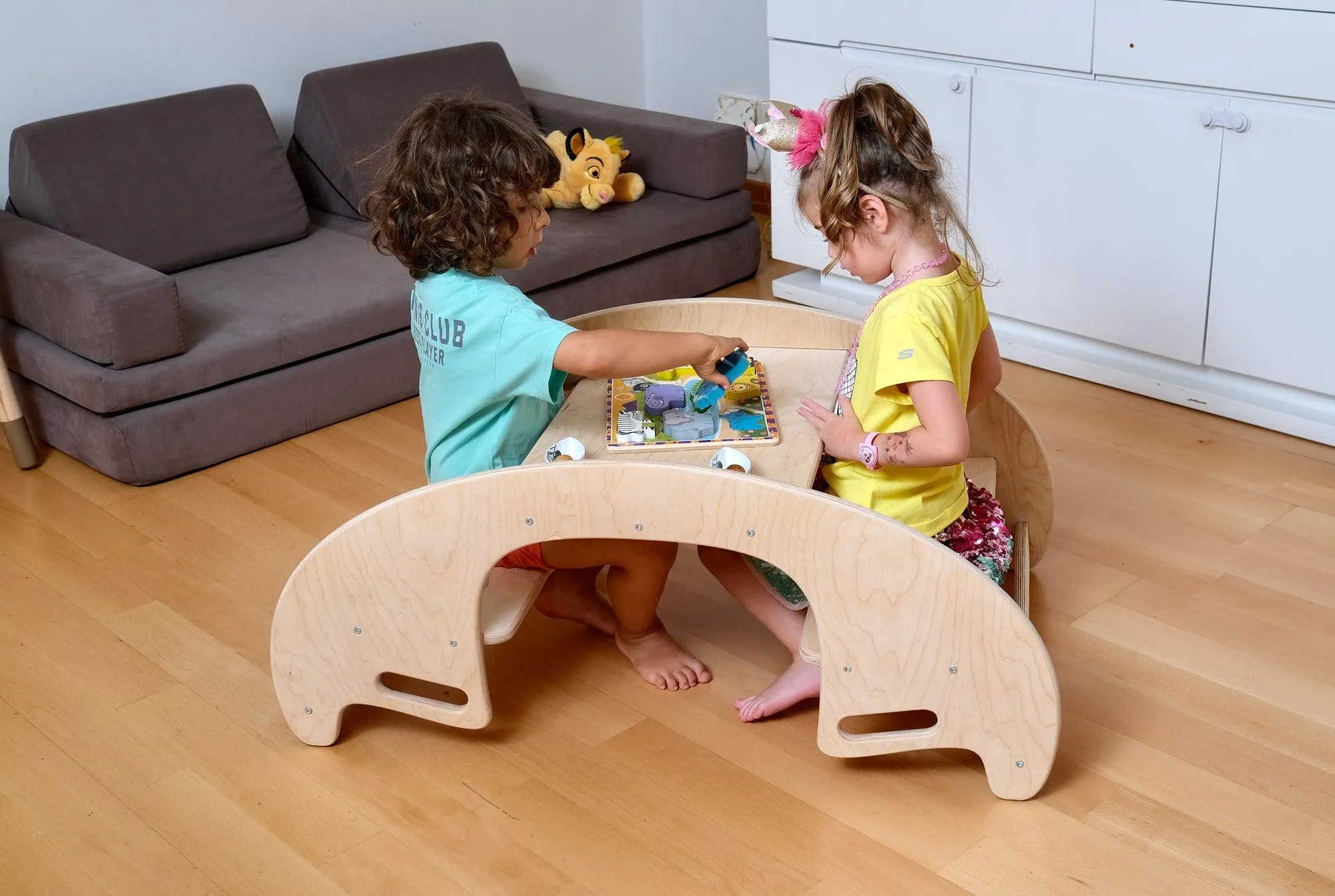 2in1-Montessori Wooden Seesaw-Table Chair Set