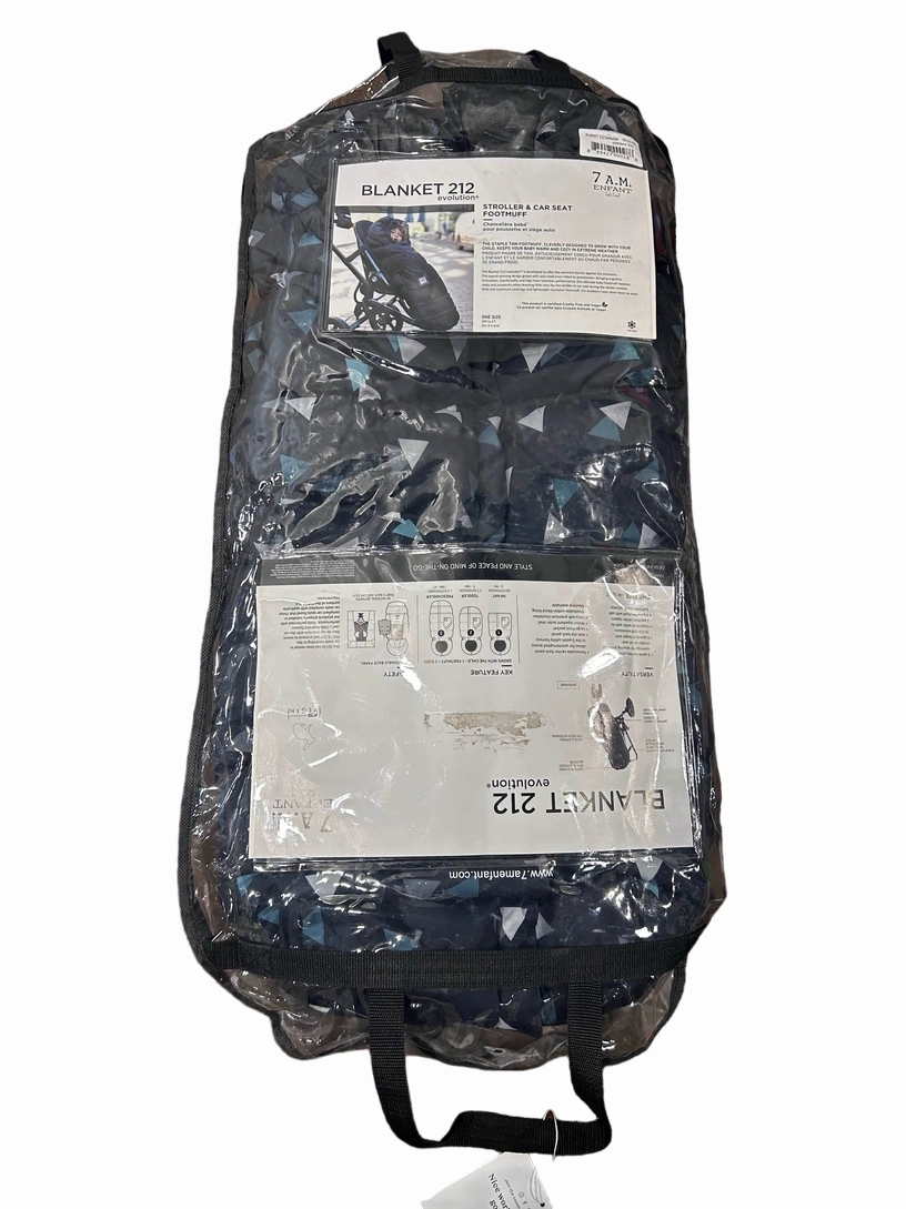 7 A.M. Enfant Blanket 212 Evolution, Aqua Triangle