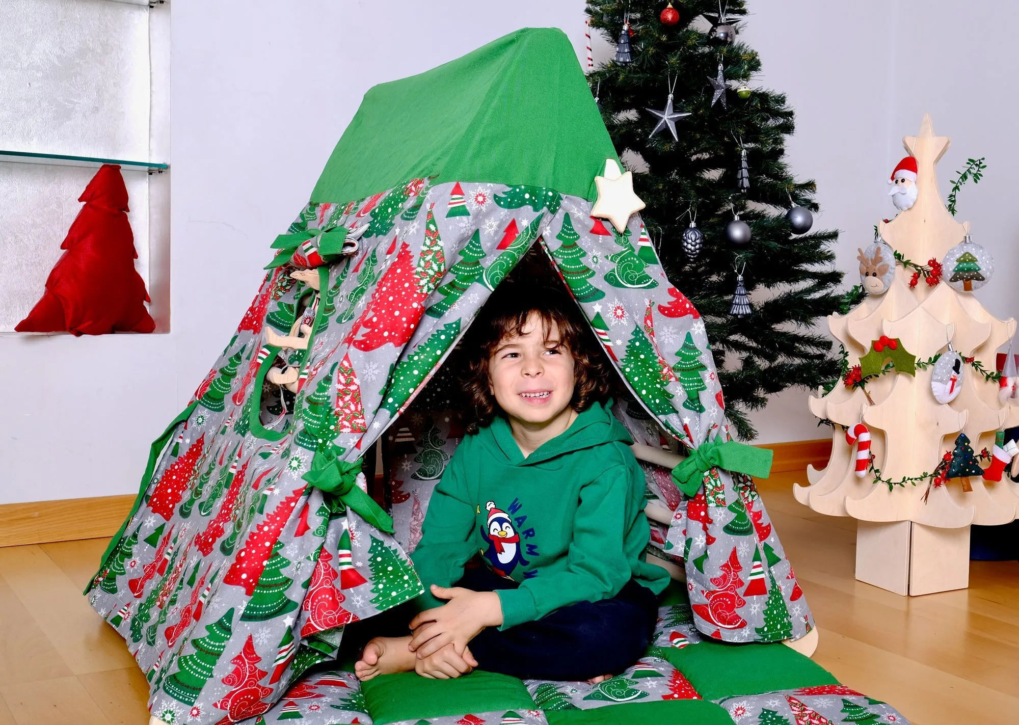 Climbing Triangle With Tent Cover, Mat, Ramp