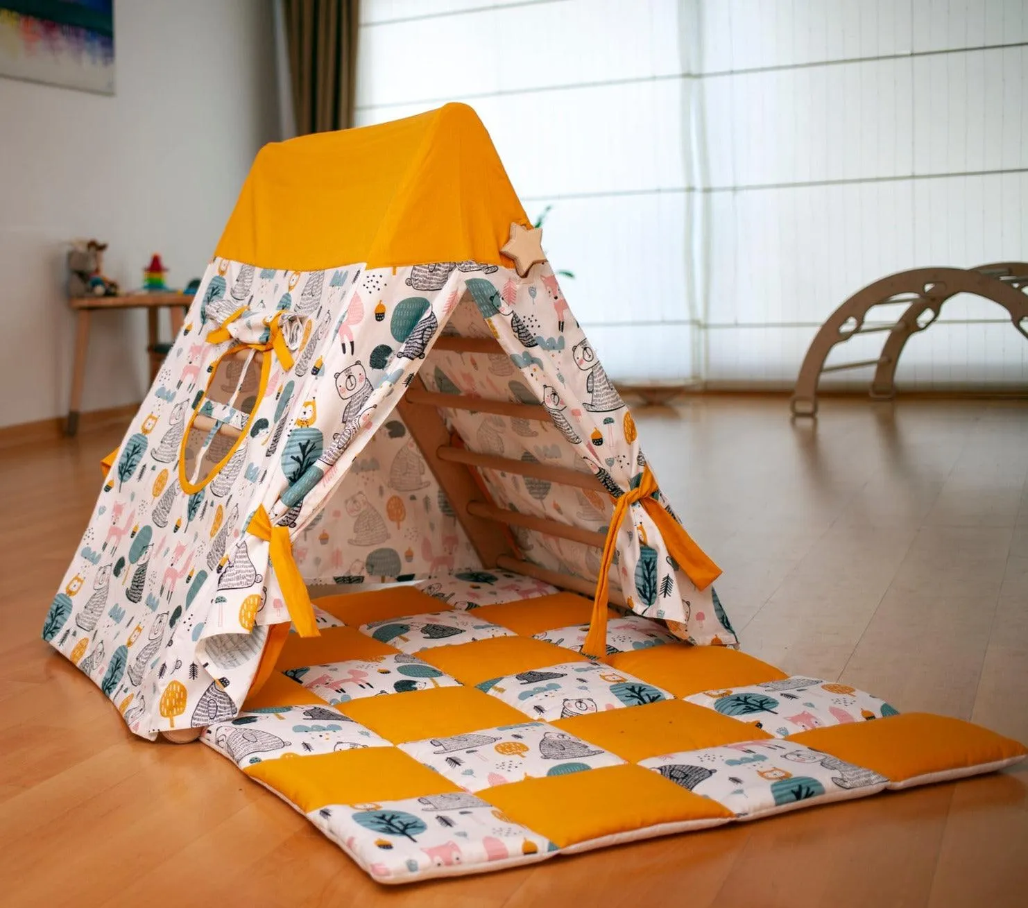 Climbing Triangle With Tent Cover, Mat, Ramp