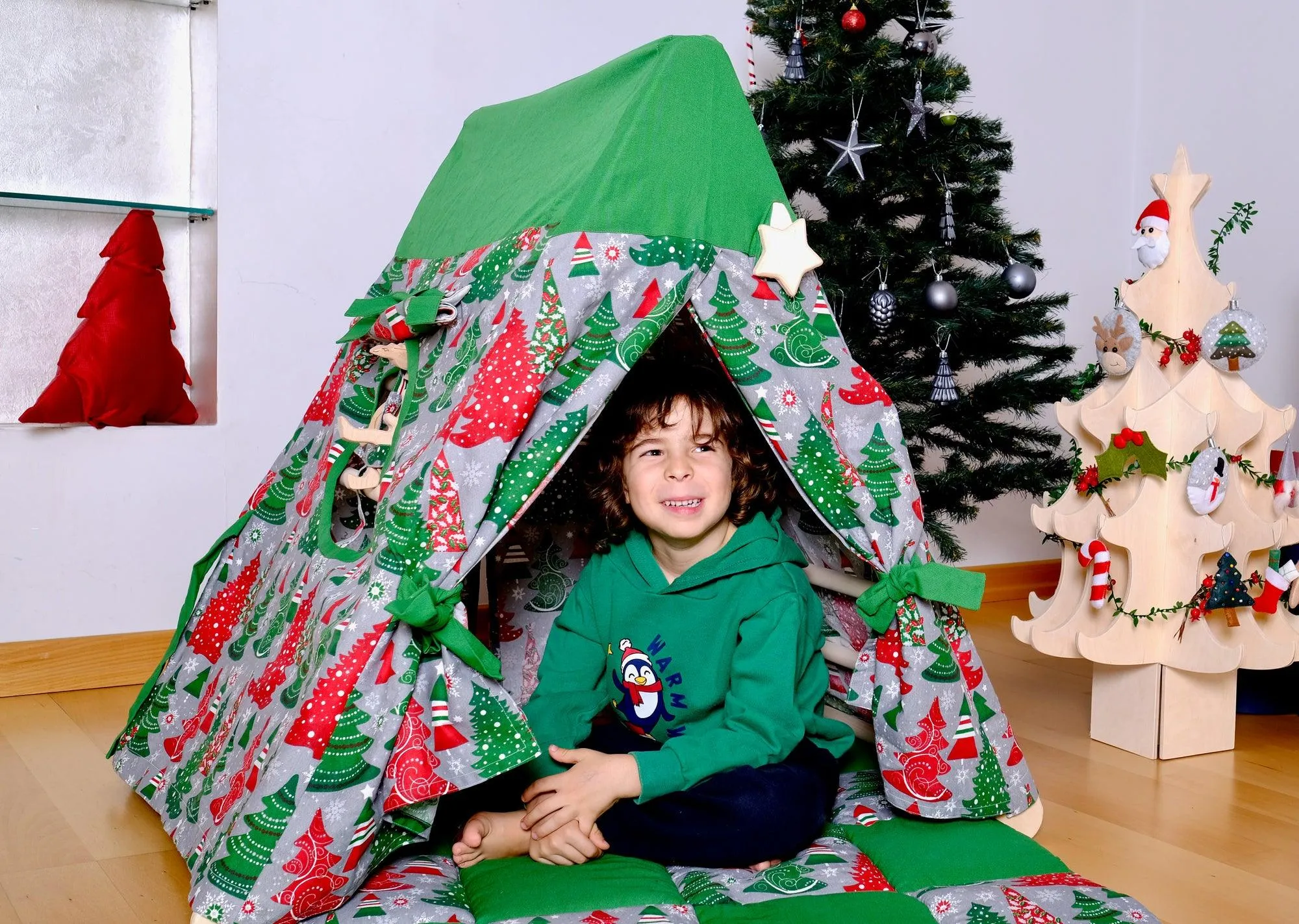Climbing Triangle With Tent Cover, Mat, Ramp