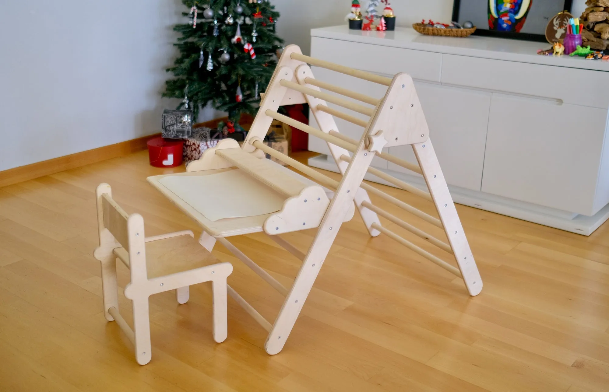 Foldable Montessori Climbing Triangle Set With Portable Table and Chair