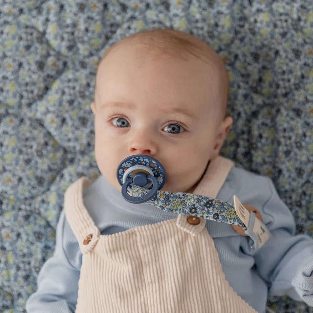 LIBERTY Pacifier Clip
