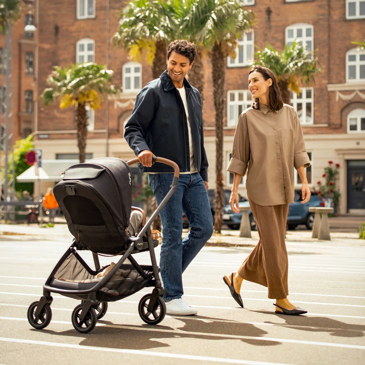Nuna SWIV Stroller