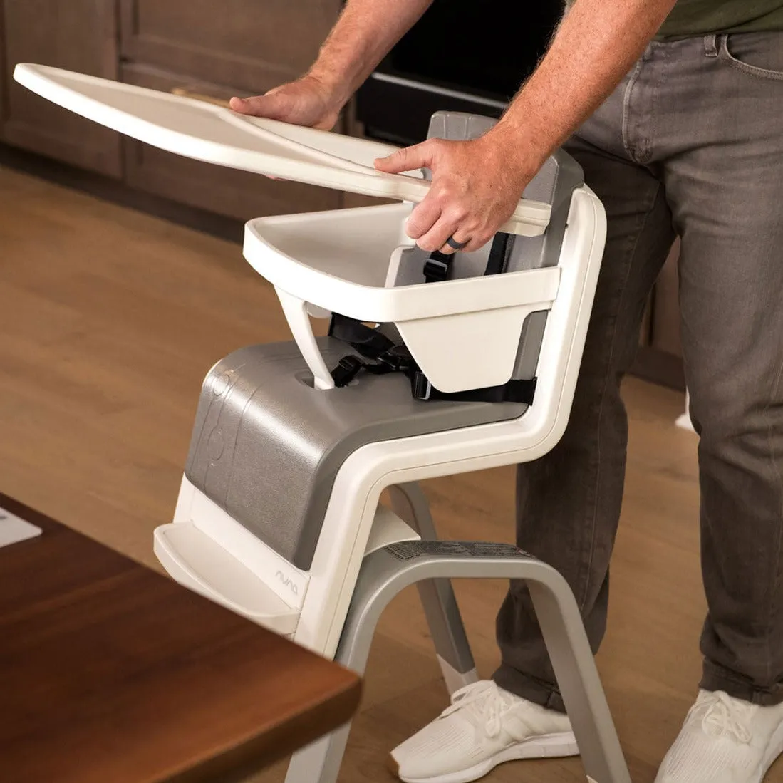 Nuna ZAAZ High Chair with MagneTech Secure Snap